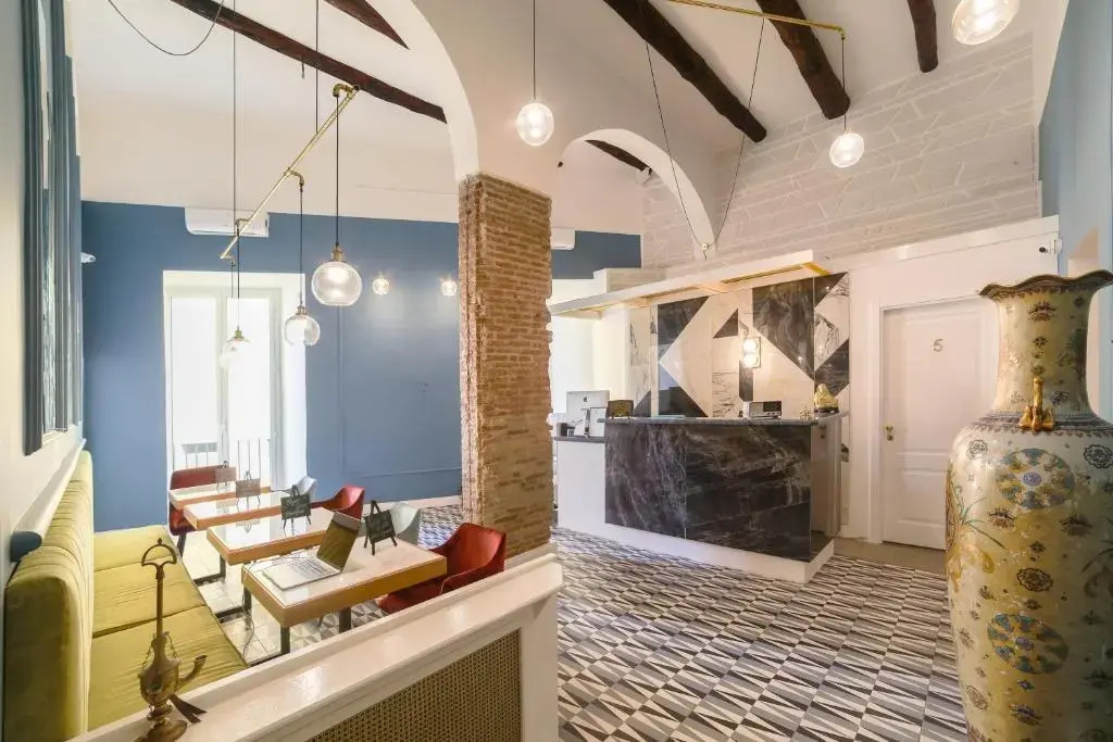 The Duomo House by House In Naples