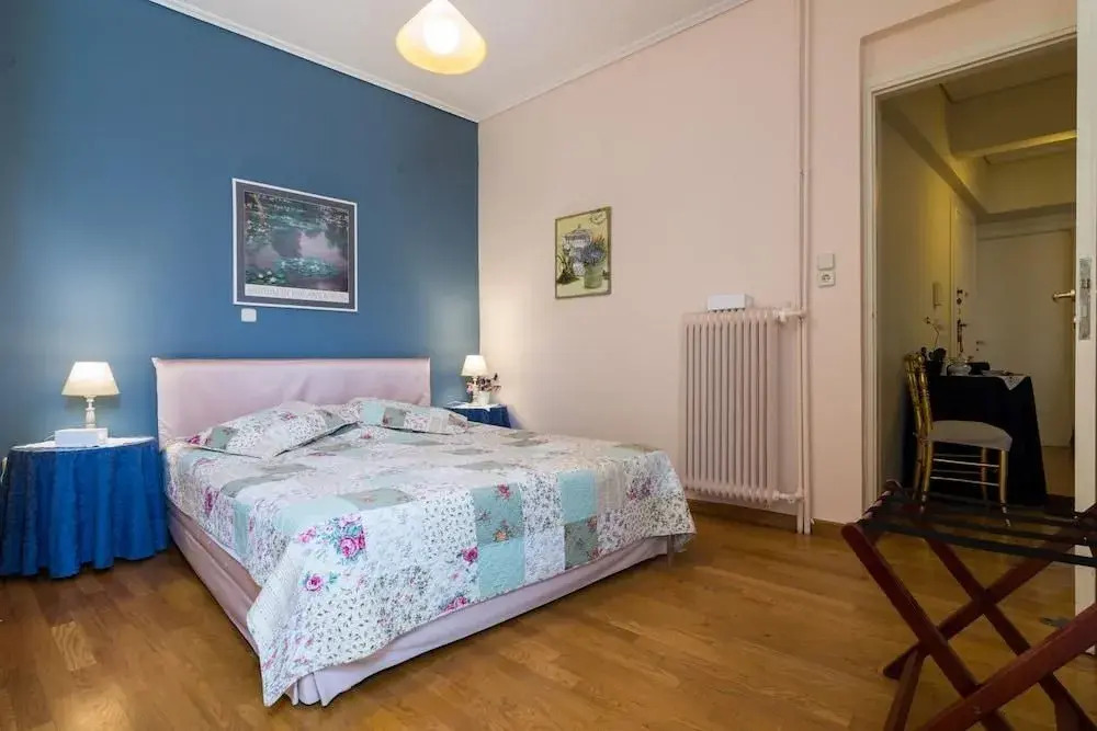 Romantic apartment near Acropolis