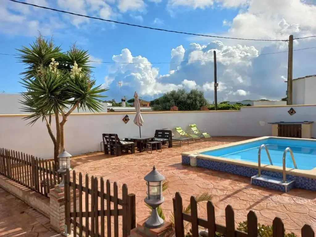 Casa Rafael-Chalet con piscina privada