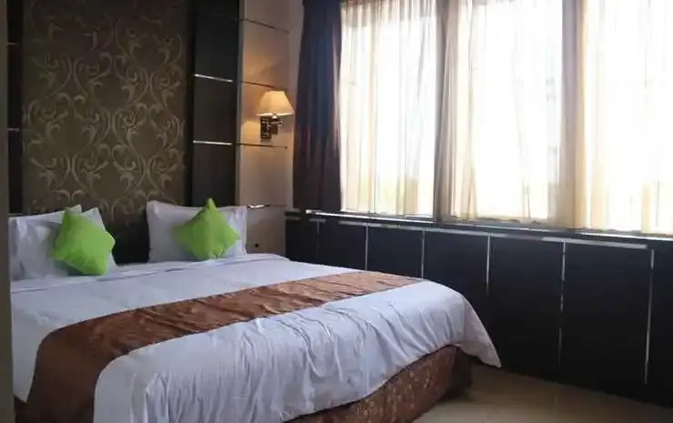 Royal Global Hotel
