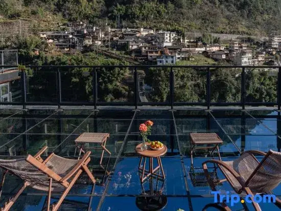 Geya Yunju Hotel (Nujiang Gongshan Branch)