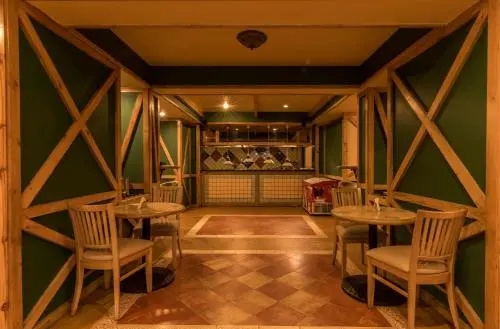Nahar Nilgiris Hotel