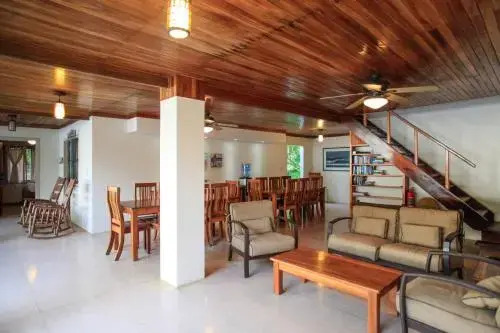 Casa Cecilia Beach Front