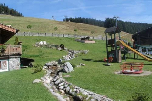 Hotel/Chalet Stoefelknoeg