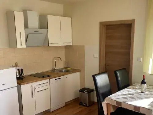 Apartments Nešić Peroj