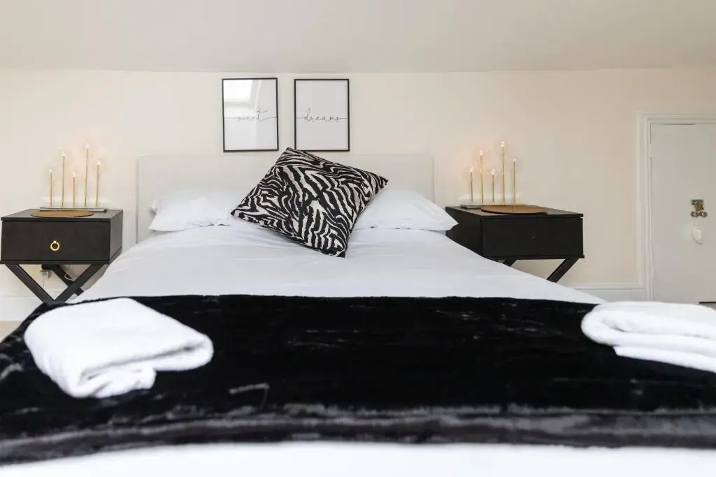 Stylish Modern Apartment in the heart of Ryde
