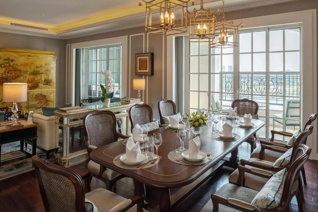 Mia Saigon - Luxury Boutique Hotel