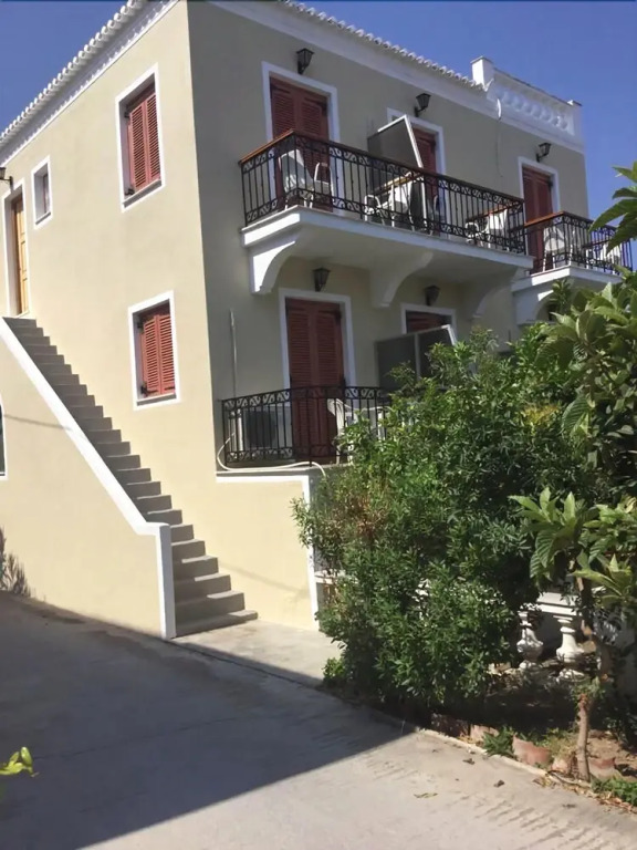 Villa Argo