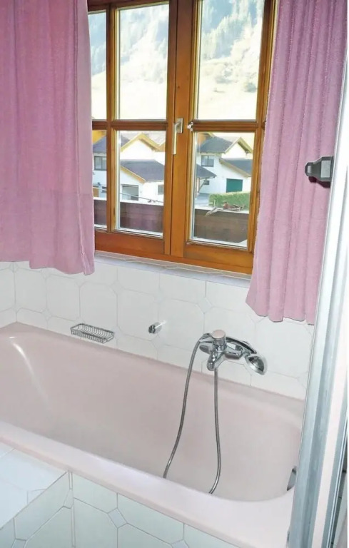Awesome Apartment in Grossarl With 4 Bedrooms and Wifi
