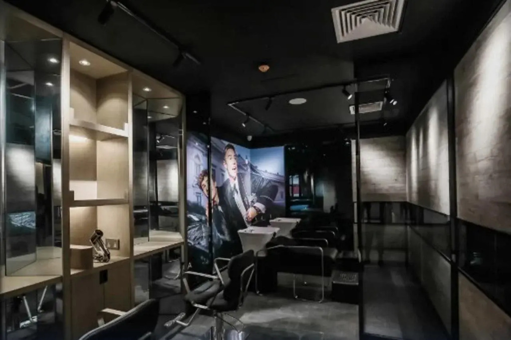 Joy Hotel