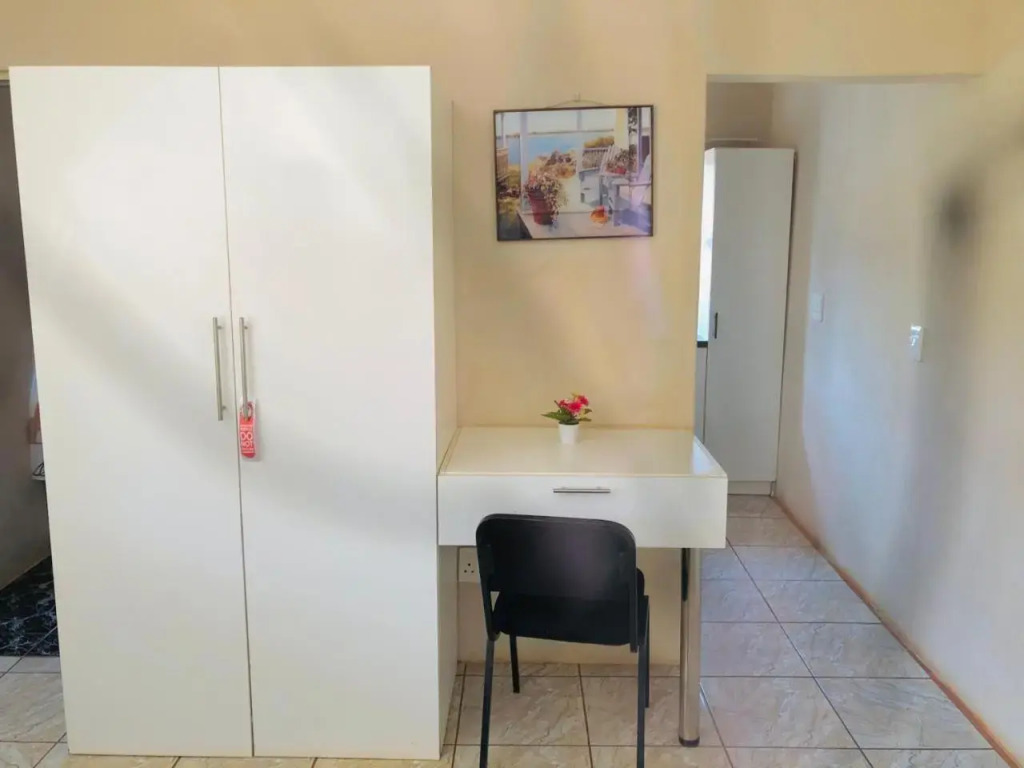 Hluzu Guest House