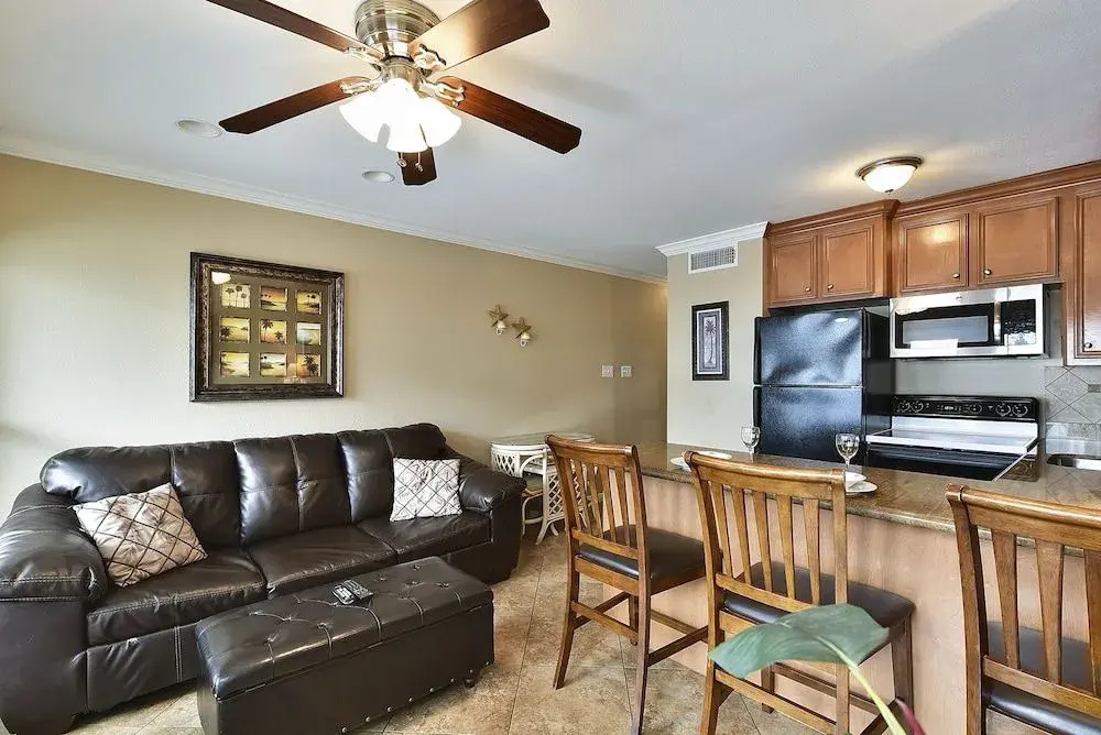 Seascape 1118 - 1 Br Condo