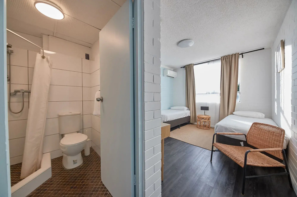 Little Coogee Hotel