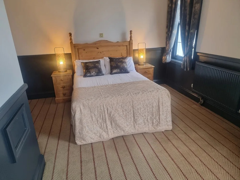 The Oak Hotel