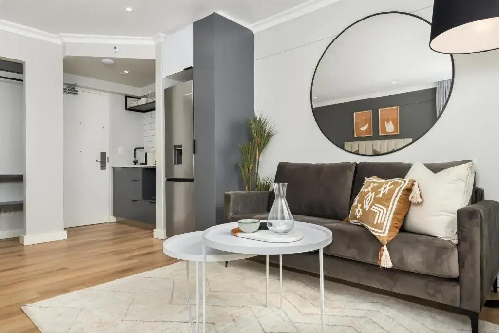 Point Break Luxury Apartments