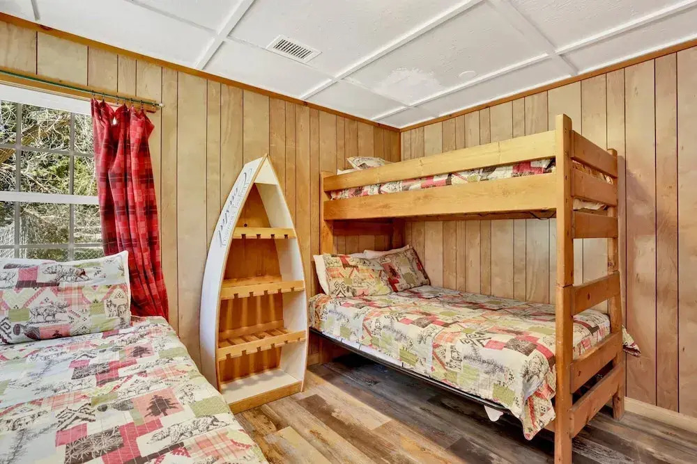 Franks Old Bear-149 by Big Bear Vacations