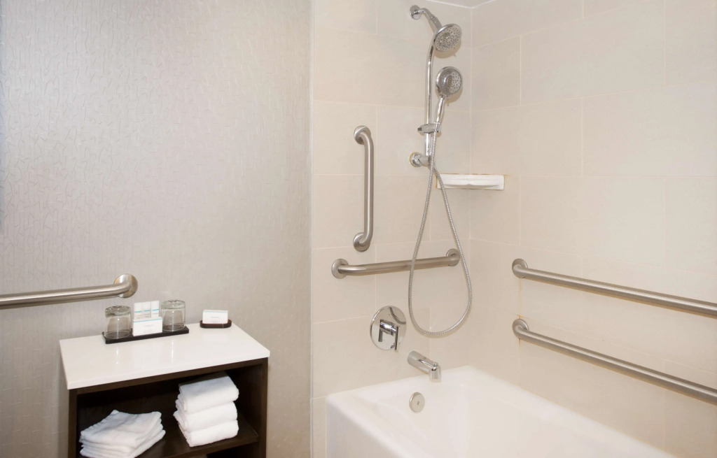 Embassy Suites by Hilton Portland Tigard