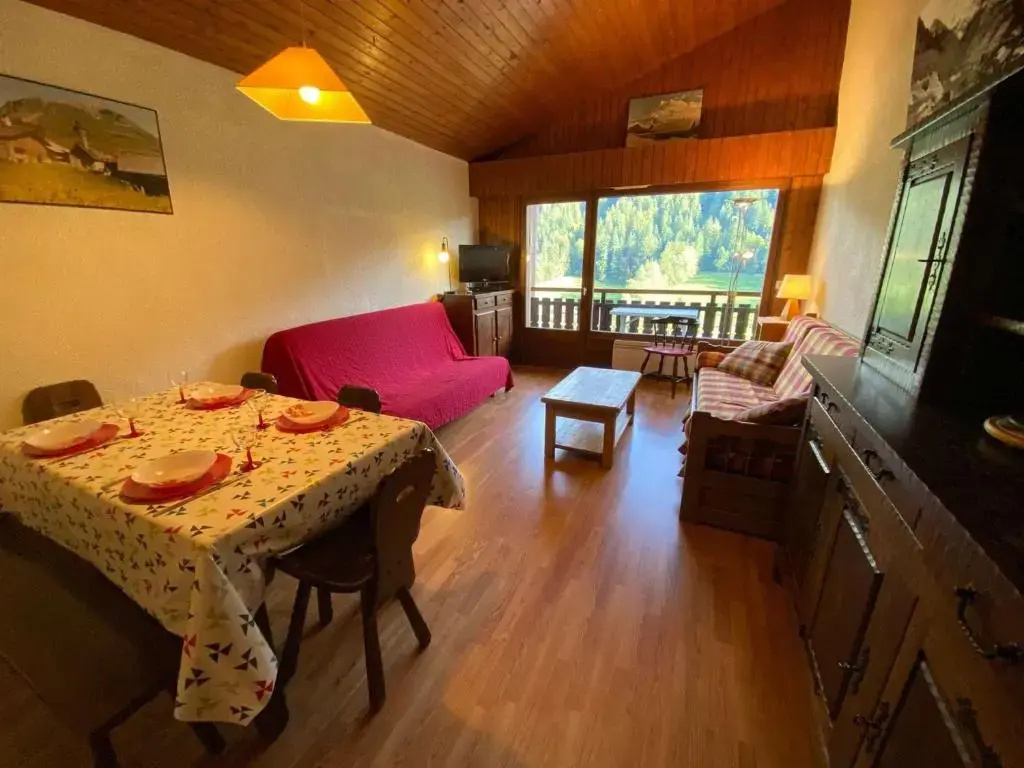 Appartement T2 ensoleillé, 5 couchages - Le Grand-Bornand - FR-1-241-54