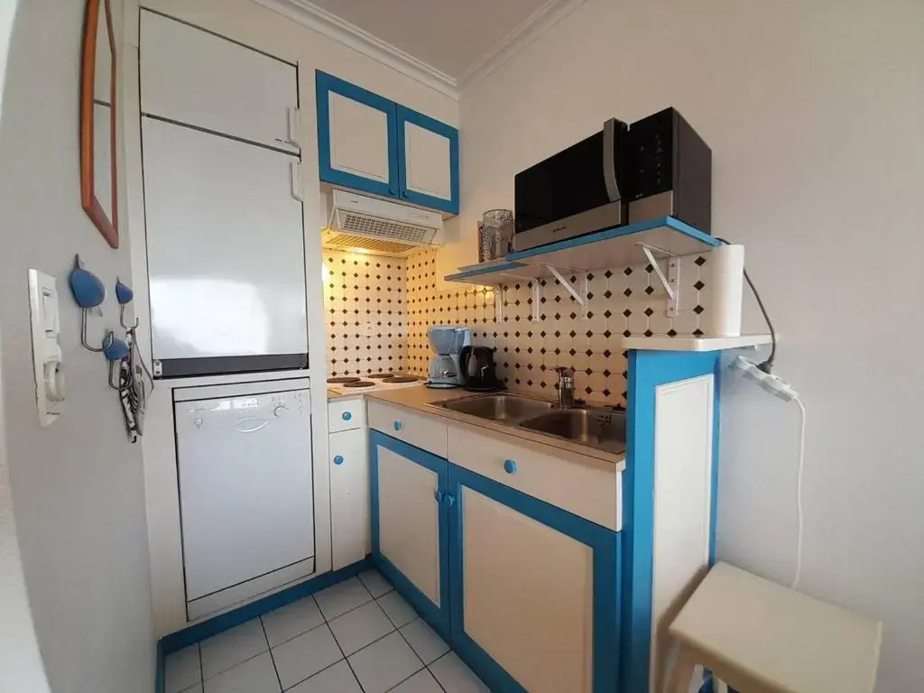 Appartement La Trinité-sur-Mer, 3 pièces, 4 personnes - FR-1-477-99