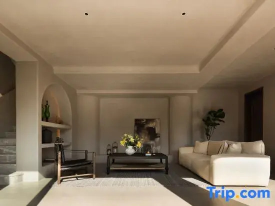 | HolidayVilla Cliff Sea View Guesthouse | holidayVilla