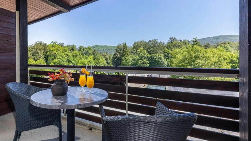 Hotel Jezero - Plitvice Lakes National Park