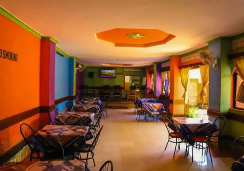 Merona Hotel