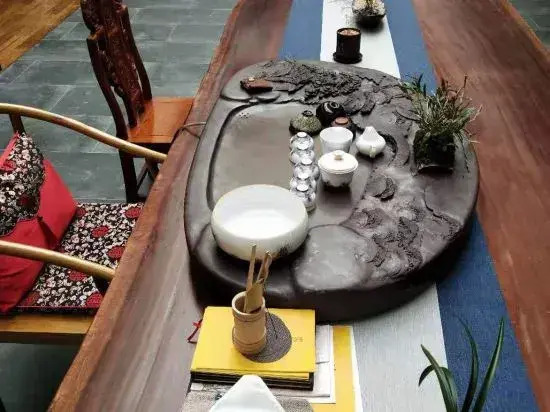 Shanghai Jingxin Guiwo Hotel (Luodian Ancient Town Baoshan Temple Branch)