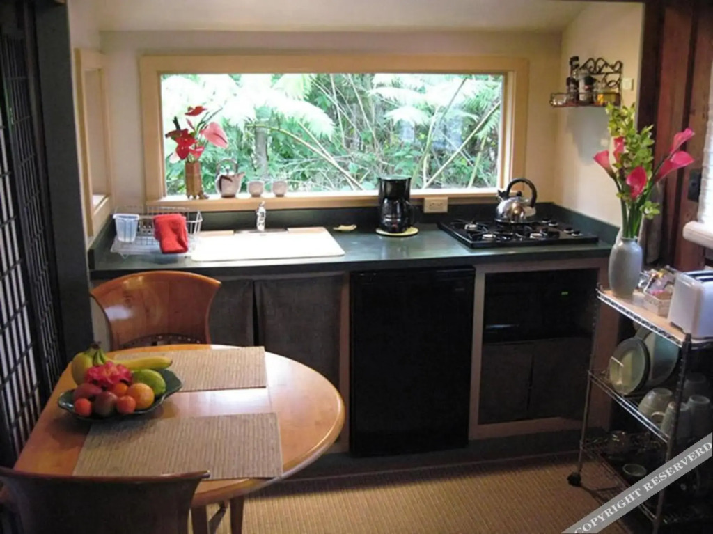 The Artist Cottage - Bed And Breakfast