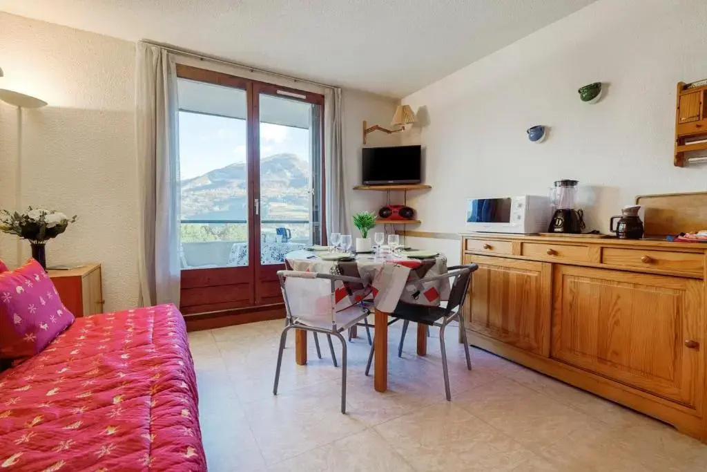 Le Regent - appartement magnifique vue sur les montagnes