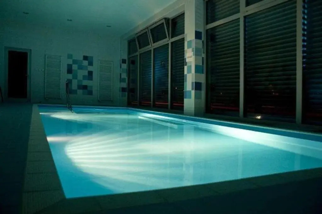 Hotel River