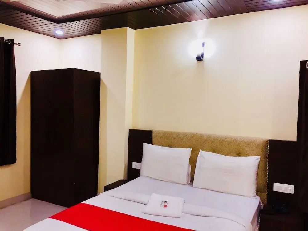 Super 51 Hotel