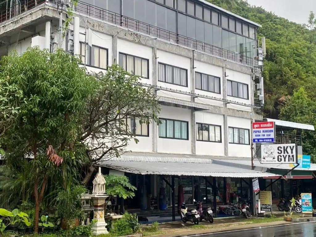 Pupha Mansion
