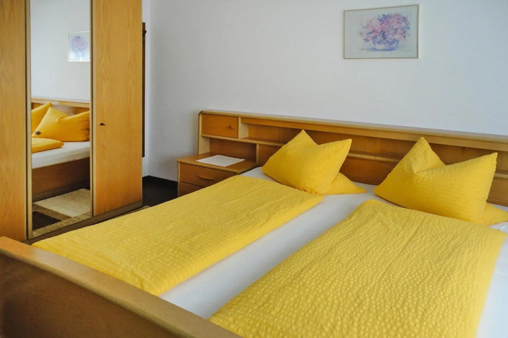 Apartment in Fugen Near Spieljochbahn