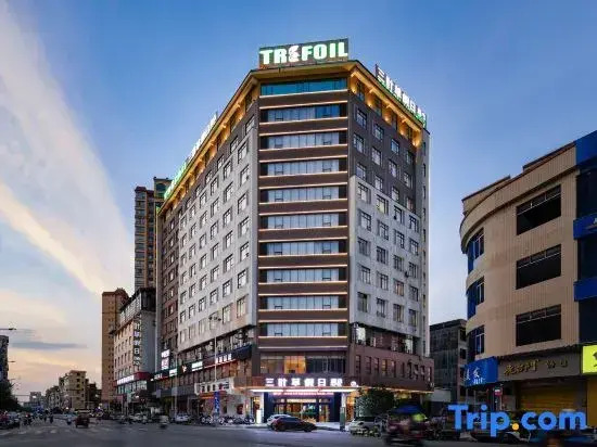 trefoil hotel