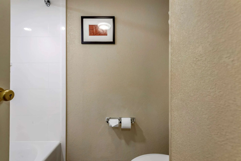 Comfort Suites Bethlehem Near Lehigh University and LVI Airport
