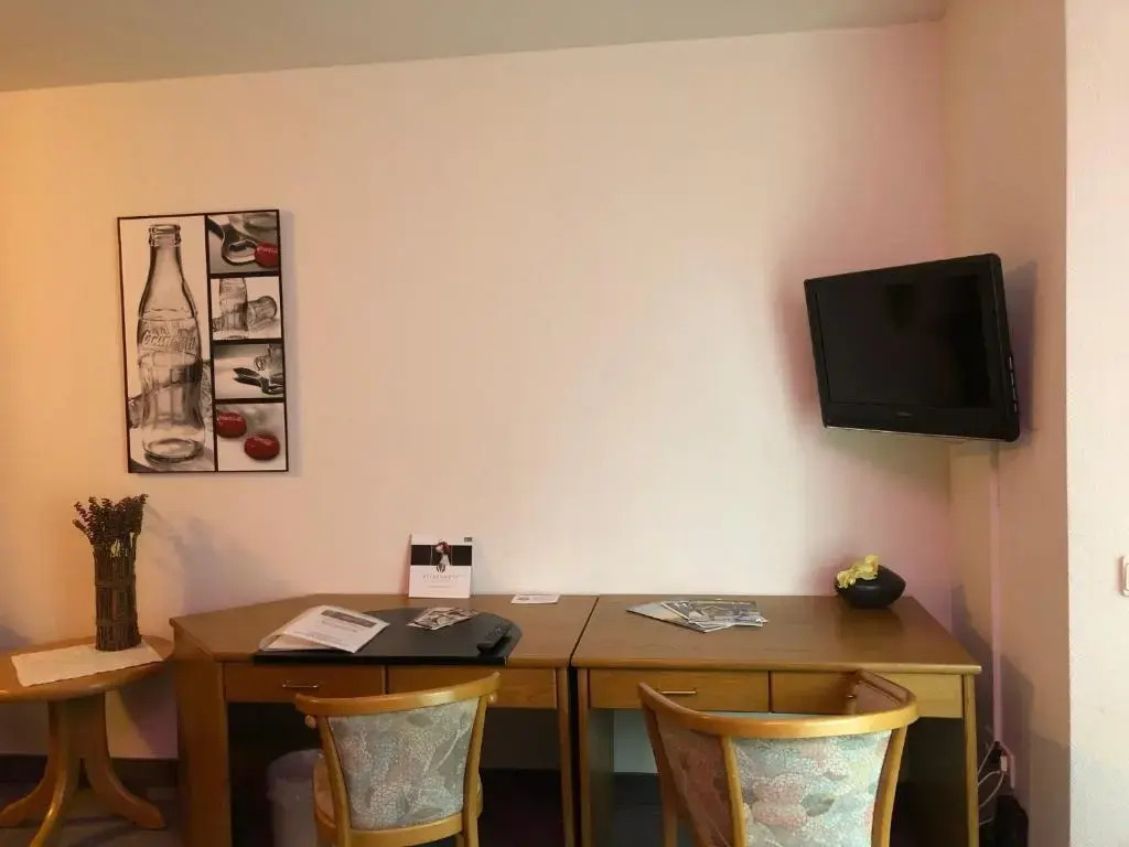 Hotel Corsten - Home of Lukes Steaks & More - Heinsberg