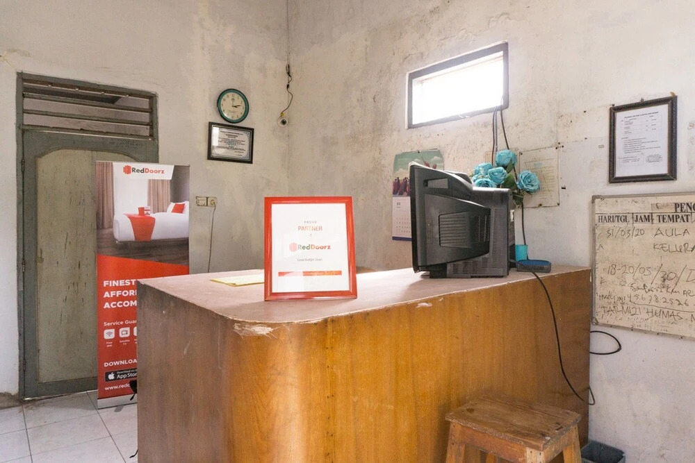 RedDoorz @ Taliwang Sumbawa Barat