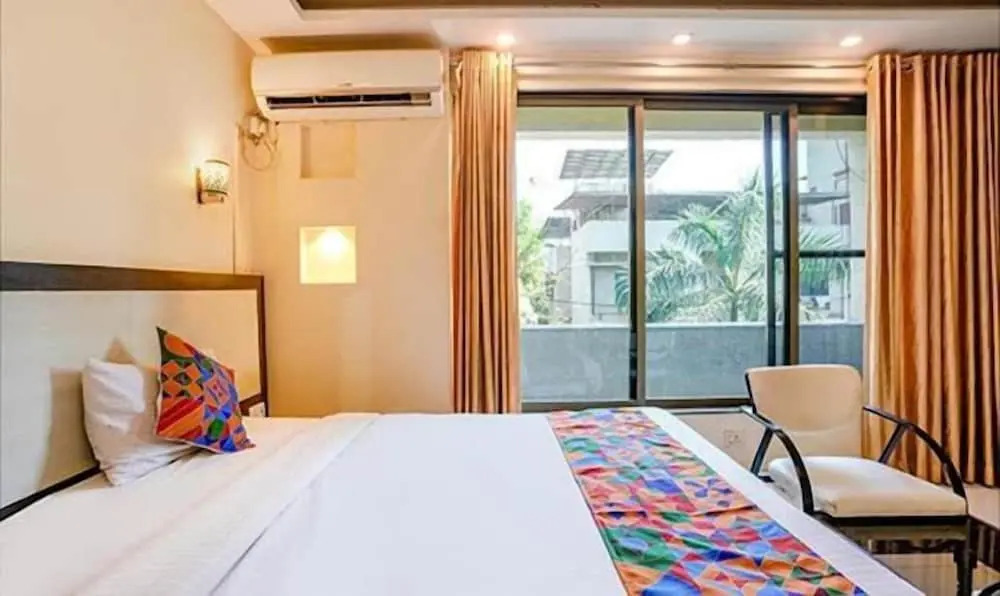 PS By Glitz Hotels