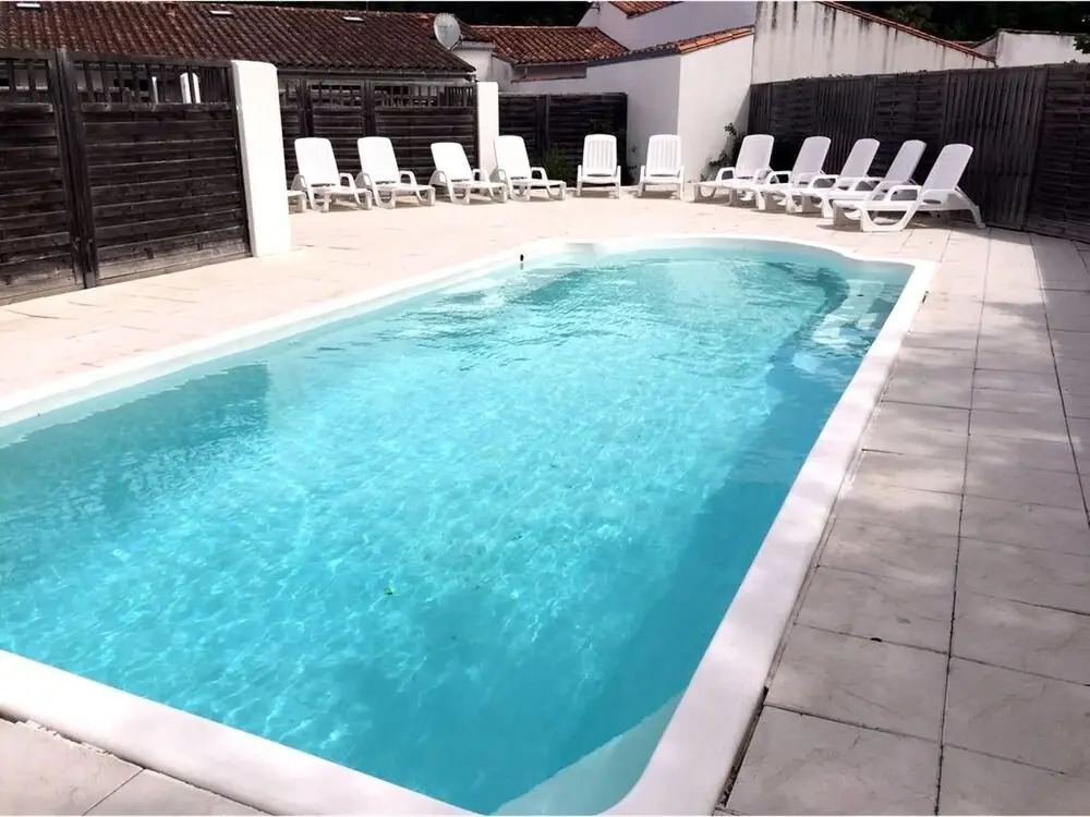 Studio in Rivedoux-plage, With Pool Access, Enclosed Garden and Wifi -