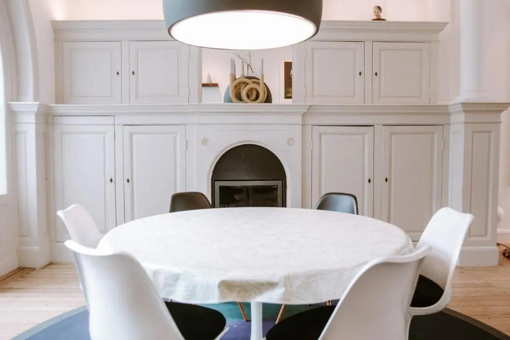 Spacious Belle Epoque House with free parking