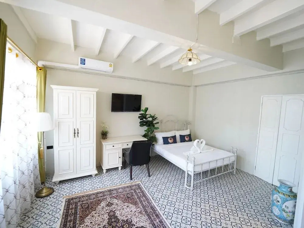 2499 Heritage Hotel Chinatown By RoomQuest