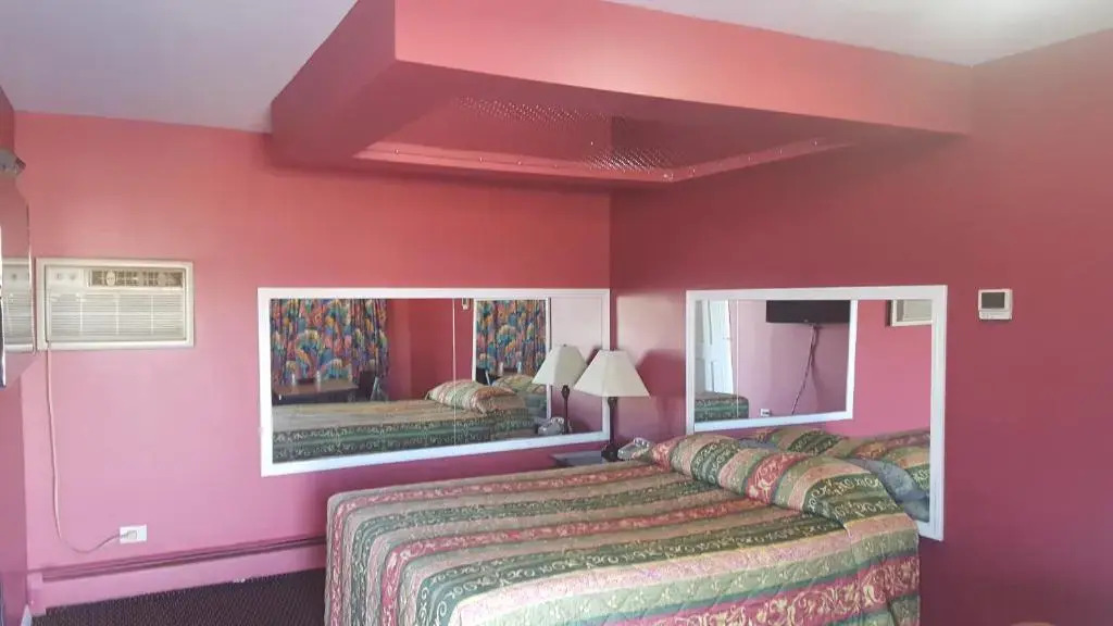 Sharn's Motel