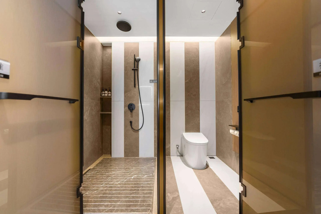 Howard Johnson By Wyndham Life Kunming Guandu Hotel
