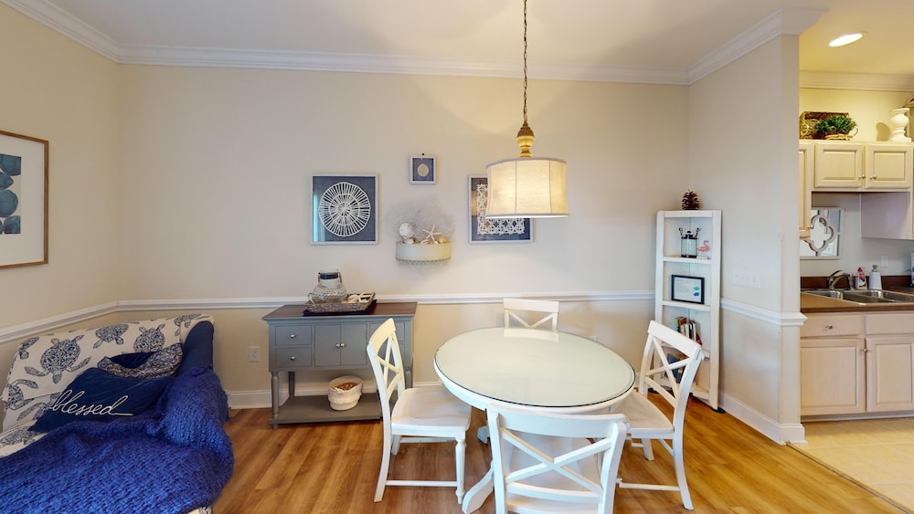 Magnolia North 4878-103