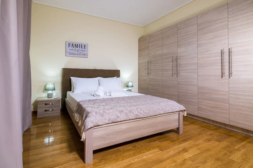 Thresh Apartments Airport by Airstay