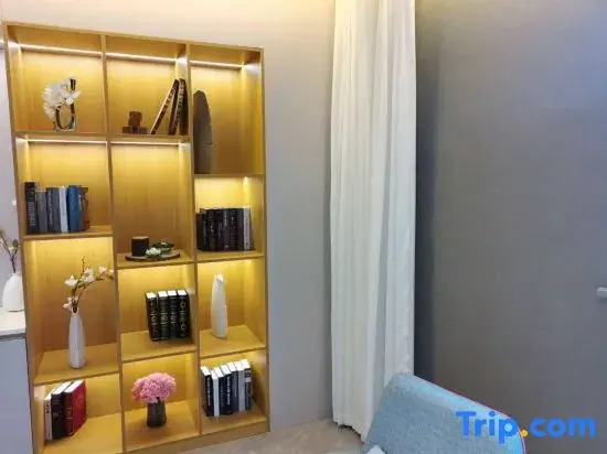 Homeinn Ripple Hotel (Huangshan Shexian Huizhou Ancient City County Government)