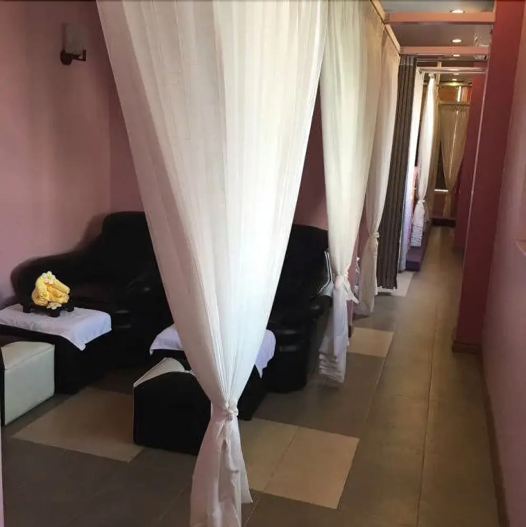 Royal Malikha Hotel
