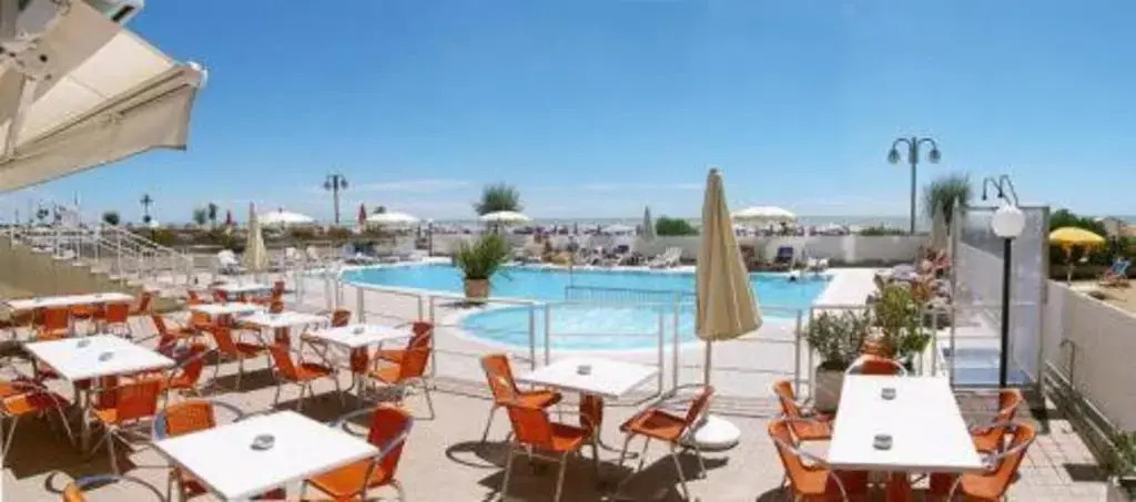 Hotel Condor