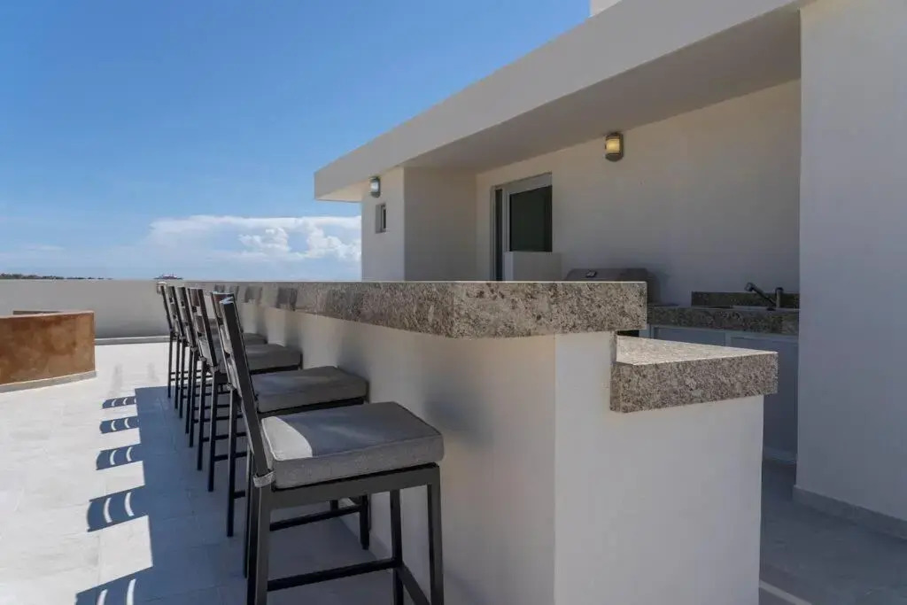 Brand new 2 Bedroom 2 Bath condo with rooftop pool Camino Viejo 403