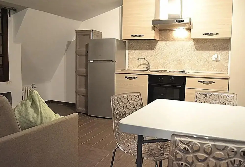 HH Hermoso Housing ALESSANDRIA